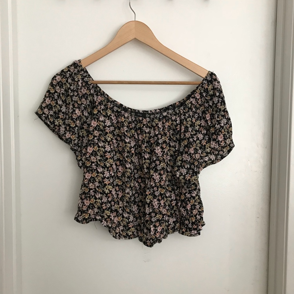 Tilly’s Off-the-Shoulder Top
